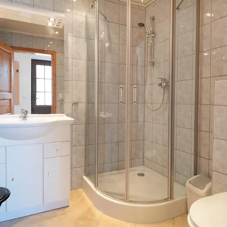 Apartment Haus Ahrens 2 *