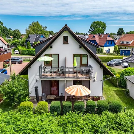 Haus Ahrens 2 Apartment